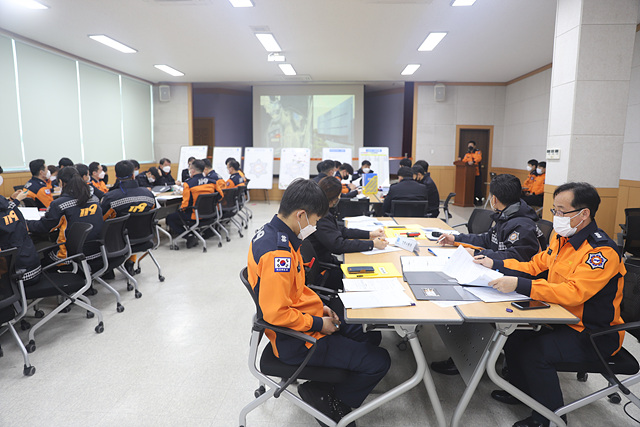 긴급구조통제단 기능숙달 도상훈련.jpg