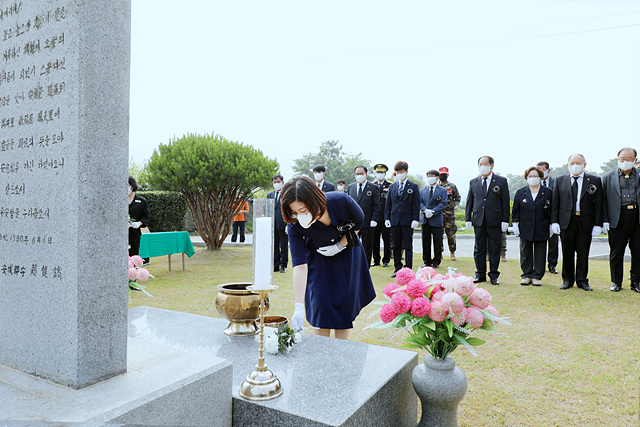 1. 6.25 전쟁 71주년 행사 (3).jpg