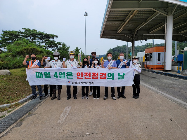 6. 드라이브스루.jpg
