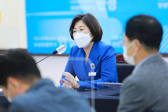 1. 주요업무보고회 마쳐1.jpg