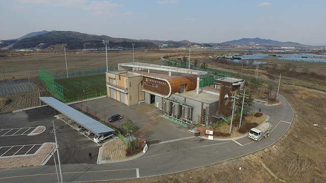 3. 하수처리시설 노후 분리막 교체 완료(죽산공공하수처리시설).jpg