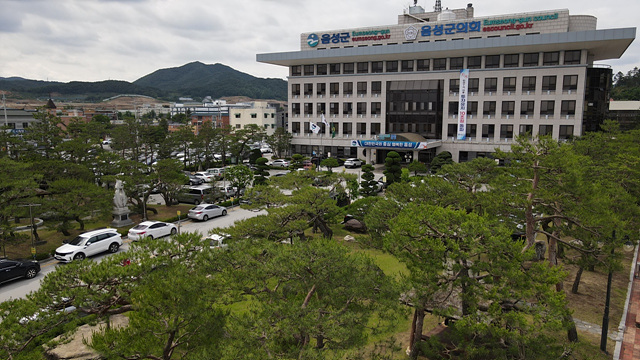 청사 앞 전경 (2).jpg
