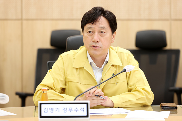 김영기 정무수석 (1).jpg