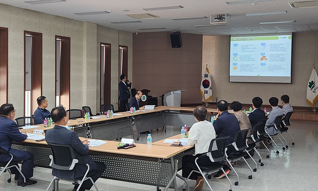 추가02-여주시, 공공급식 우수사례 벤치마킹 위해 원주푸드종합센터 방문(2).jpg