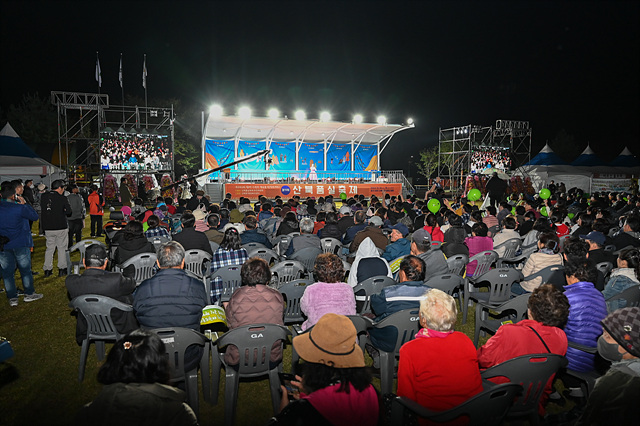 추가01-희망으로 피어난 산북면 제19회 산북품실축제 성황리에 마쳐.(1).jpg