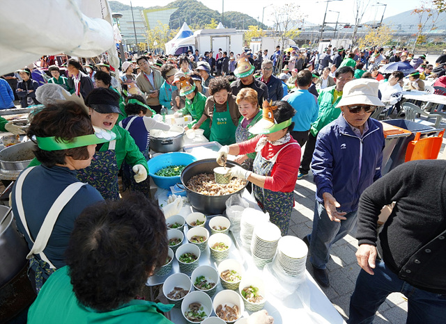 광주시, 제1회 곤지암 소머리국밥 거리 축제 성황리 개최.jpg