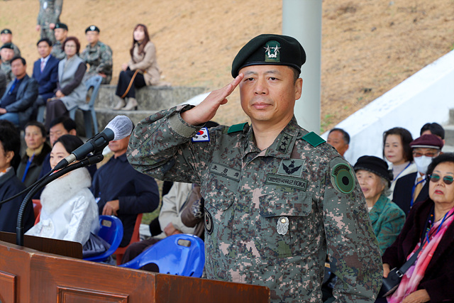 조원희 2신속대응사단장 취임(1).jpg
