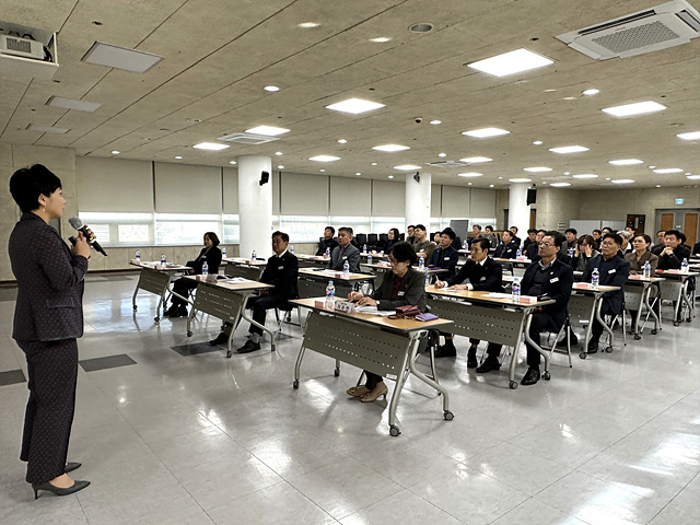 02 양평군, 고위공직자 대상 4대폭력 예방교육.jpg
