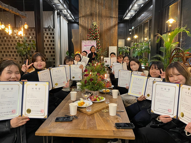 9.1인가구 사회적 관계망 형성 지원사업 파티플라워 지도사.jpg