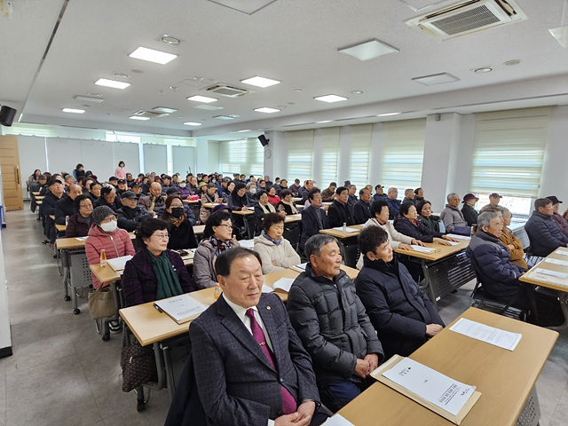 09 양평읍 경로당 보조금 회계교육.jpg