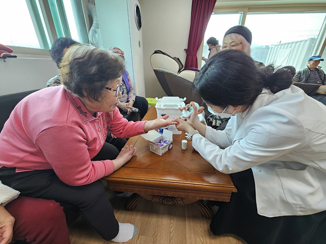 04 서종면 문호2리 찾아가는 건강복지 서비스(2).jpg