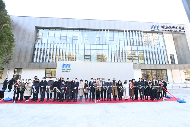 하남시, 공공도서관 독서율 전국 ‘톱 10’ 비결은(2).jpg