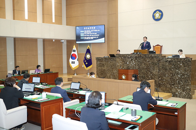 제243회 임시회 폐회-이천시의회, 2024년도 제1회 추경예산 1,576억여 원 규모 확정.jpg