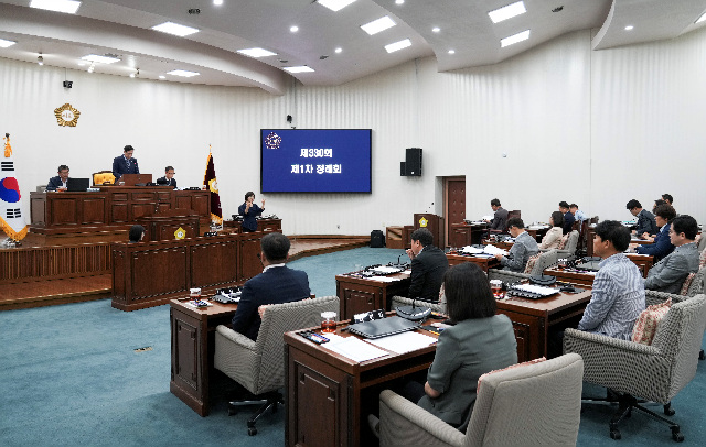 하남시의회, 6월 3일 제330회 제1차 정례회 제1차 본회의.jpg