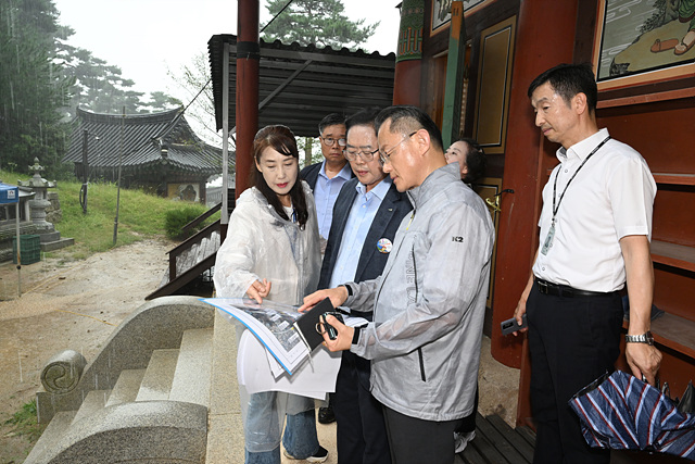 9.15. - [포토]강수현 양주시장  ‘회암사 사리친견 천일기도 입재식’ 관련 사전 현장 방문2.jpg