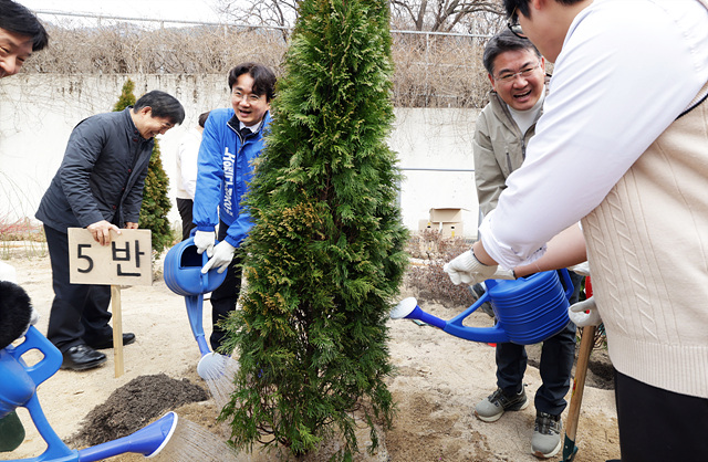 20260316 주민 참여 100만그루 나무심기_오승록 구청장 3.jpg