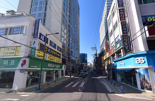 (사진2)하남 신장전통시장 지중화 사업 완료…쾌적한 보행환경 조성.jpg