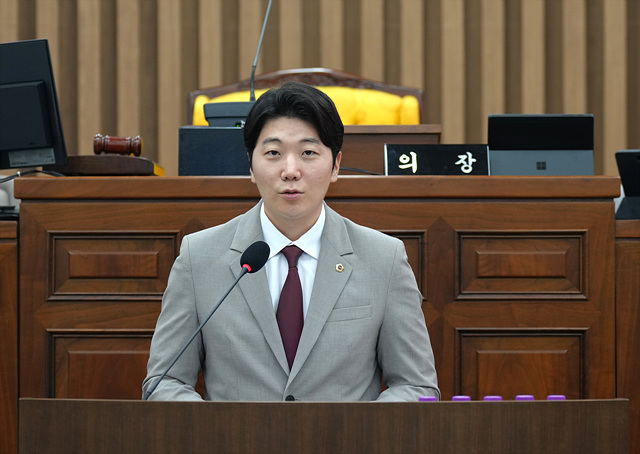 조창민 의원-제352회_제1차본회의_5분자유발언.jpg